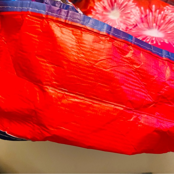 ⭐️ AMERICAN EAGLE X DISNEY LARGE REUSABLE SHOPPING TOTE - Picture 5 of 9